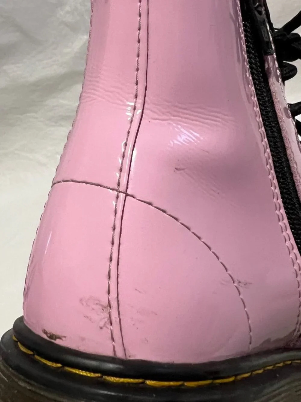 Dr Martens Boots 1460 J pastel pink patent leather youth size 5 combat zip up